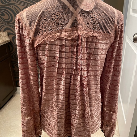 Classy Pink Velvet and Lace Tuxedo Top - Picture 8 of 16